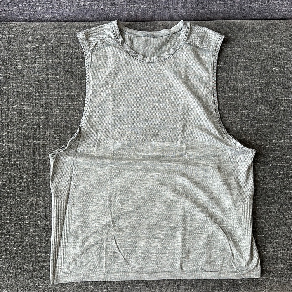 Lululemon Metal Vent Tech Sleeveless Shirt, gray, L